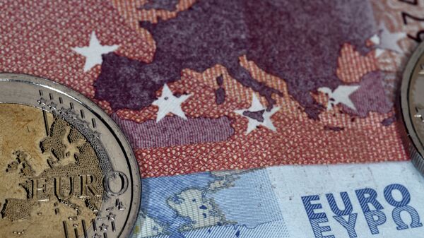 Euros (imagen referencial) - Sputnik Mundo