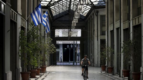 Almacénes cerrados por los problemas financieros en Atenas, Grecia, el 12 de julio, 2015 - Sputnik Mundo