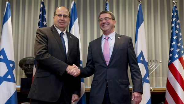 Ministro de Defensa de Israel, Moshe Yaalon, y secretario de Defensa de EEUU, Ashton Carter - Sputnik Mundo
