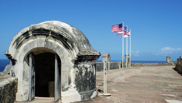 Banderas de Puerto Rico y EEUU - Sputnik Mundo