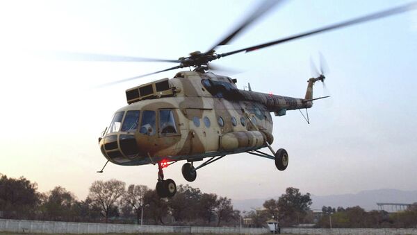 This undated photo shows a Russian-made MI-17 Pakistan Army helicopter landing in Islamabad, Pakistan - Sputnik Mundo