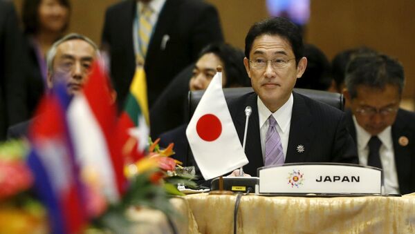Fumio Kishida, ministro de Exteriores de Japón, durante el foro de la ASEAN en Kuala Lumpur - Sputnik Mundo