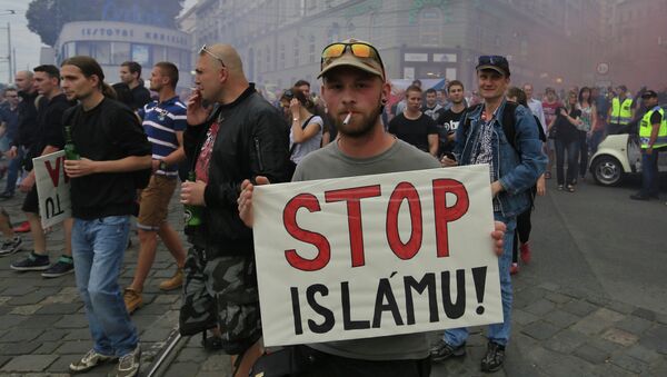 Manifestaciones antiislámicos en República Checa - Sputnik Mundo