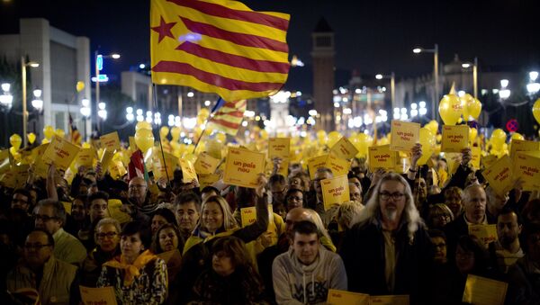 Votación simbólica por la independencia de Cataluña - Sputnik Mundo