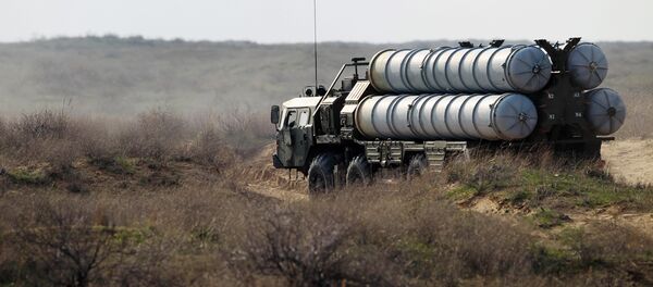 Sistema antiaéreo ruso S-300 Sistema antiaéreo ruso S-300 - Sputnik Mundo