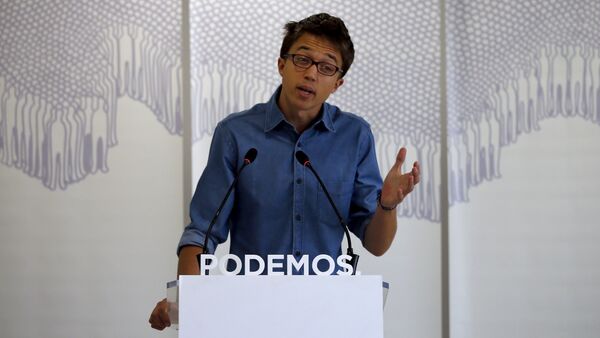 Iñigo Errejón, secretario de Política y Área de Estrategia y Campaña del partido político Podemos, en Madrid, el 21 de agosto, 2015 - Sputnik Mundo