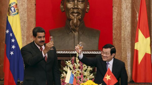Presidente de Venezuela Nicolás Maduro y presidente de Vietnam Truong Tan Sang - Sputnik Mundo
