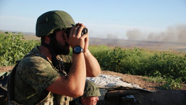 Milicianos de la RPD en la región de Donetsk - Sputnik Mundo