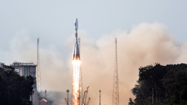 Cohete portador Soyuz-ST con los satélites Galileo (archivo) - Sputnik Mundo