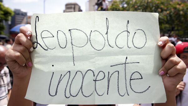 Manifestantes venezolanos exigen la liberación del líder opositor Leopoldo López - Sputnik Mundo