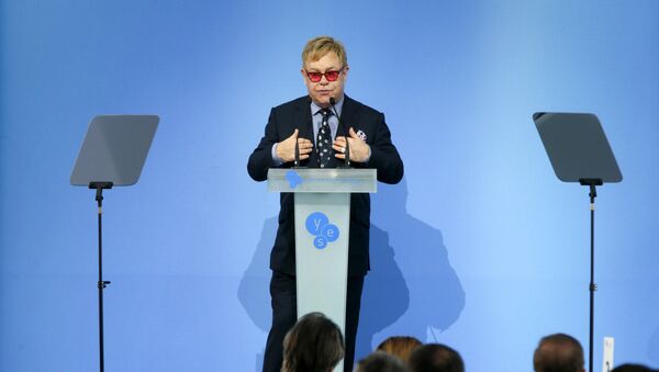 Elton John - Sputnik Mundo