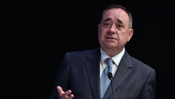 Scotland’s First Minister Alex Salmond addresses journalists at the main media centre in the SECC in Glasgow, Scotland, on July 22, 2014, ahead of the start of the 2014 Commonwealth Games which begin on July 23, 2014 - Sputnik Mundo