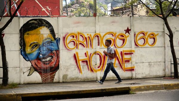 Grafiti antiamericano en Caracas - Sputnik Mundo