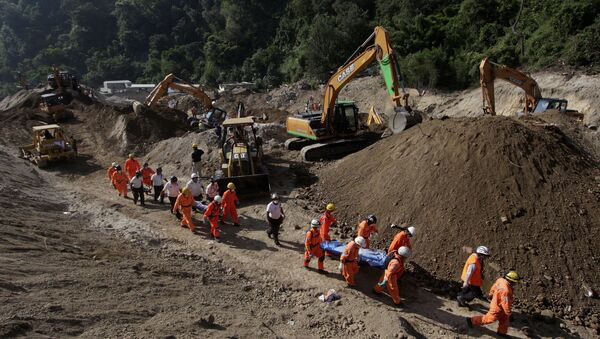 Asciende a 220 el número de muertos tras deslave en Guatemala - Sputnik Mundo