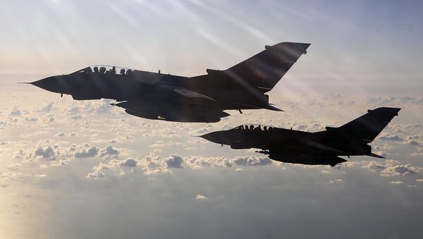 Cazas Tornado de la Real Fuerza Aérea (RAF) británica - Sputnik Mundo