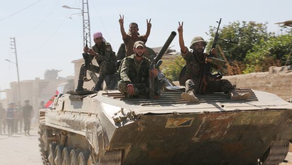 El Ejército gubernamental de Siria entra en la ciudad de Atshan en la provincia de Hama - Sputnik Mundo