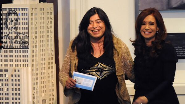 Diana Sacayán con Cristina Fernández de Kirchner - Sputnik Mundo