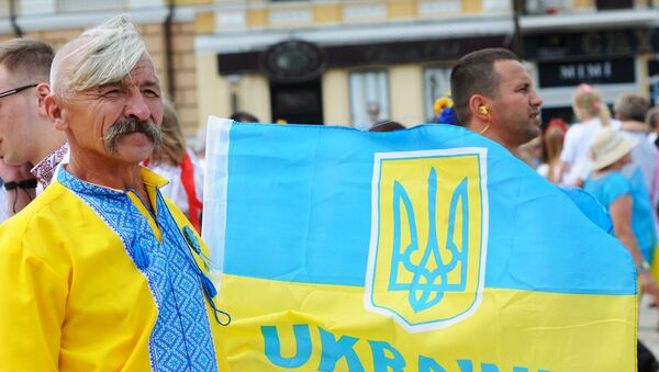 Una marcha nacionalista en Kiev (Archivo) - Sputnik Mundo