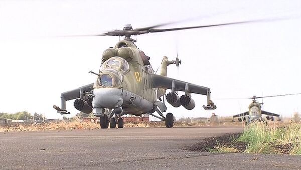 Helicópteros Mi-24 en Latakia - Sputnik Mundo