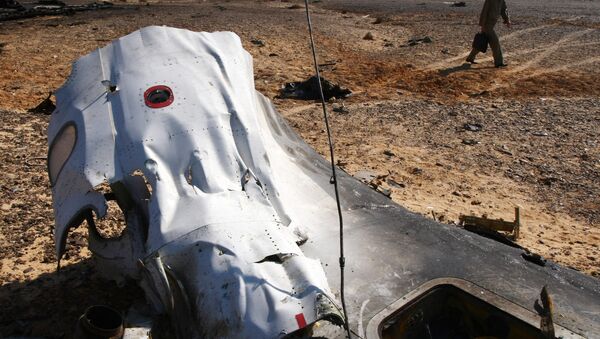 Los restos del avión ruso Airbus-321 siniestrado en Egipto - Sputnik Mundo