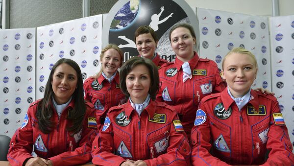 Miembras del simulacro de misión femenina a la Luna - Sputnik Mundo
