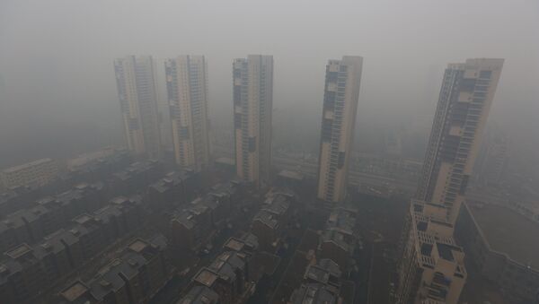 Aire contaminada en la ciudad de Shenyang, provincia de Liaoning, China - Sputnik Mundo