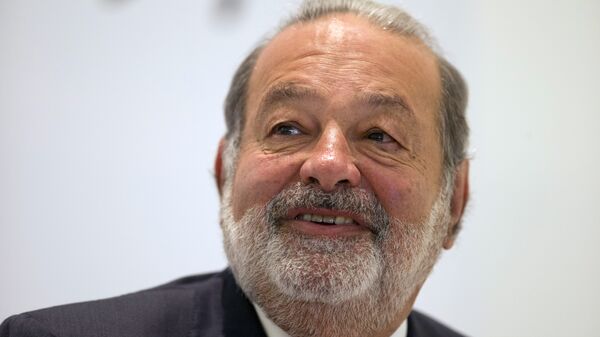 FILE - In this Jan. 14, 2013 file photo, Mexican telecommunications tycoon Carlos Slim speaks during news conference at the Soumaya museum in Mexico City. - Sputnik Mundo