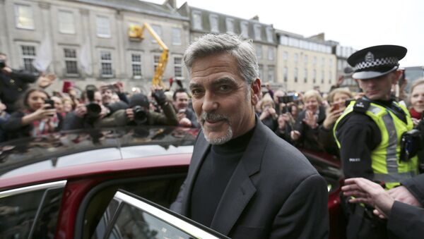 George Clooney, actor - Sputnik Mundo