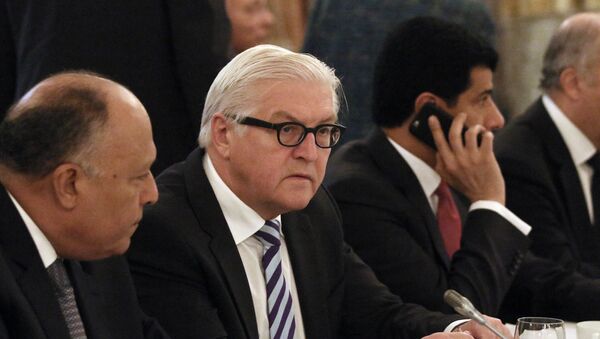 Frank-Walter Steinmeier durante la reunión internacional sobre Siria en Viena - Sputnik Mundo