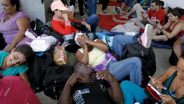 Migrantes cubanos en la frontera entre Costa Rica y Nicaragua - Sputnik Mundo