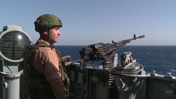 Crucero portamisiles Moskvá en el litoral de Latakia - Sputnik Mundo