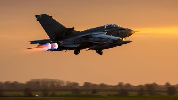 Caza Tornado de la RAF británica - Sputnik Mundo