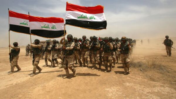 Soldados iraquíes participan en los ejercicios militares - Sputnik Mundo