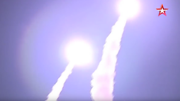 Lanzamientos de misiles S-300, S-400 y Osa - Sputnik Mundo