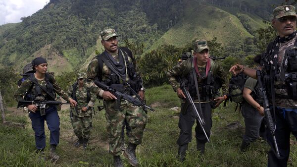 Combatientes de las FARC (archivo) - Sputnik Mundo