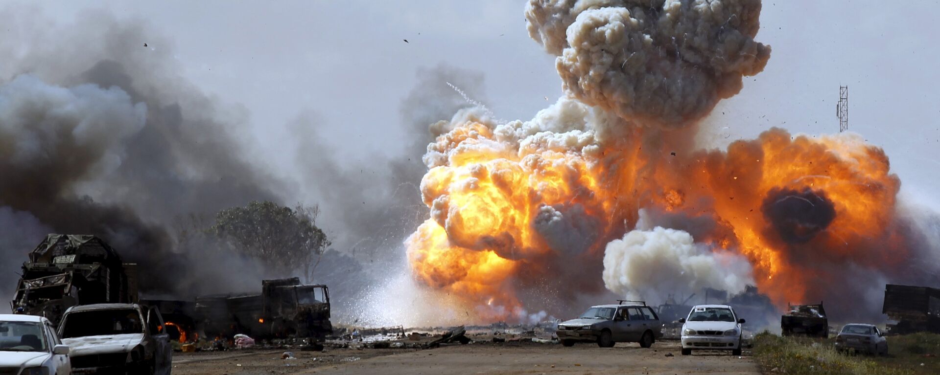 Bombardeos de la coalición en Libia en 2011 - Sputnik Mundo, 1920, 19.03.2021