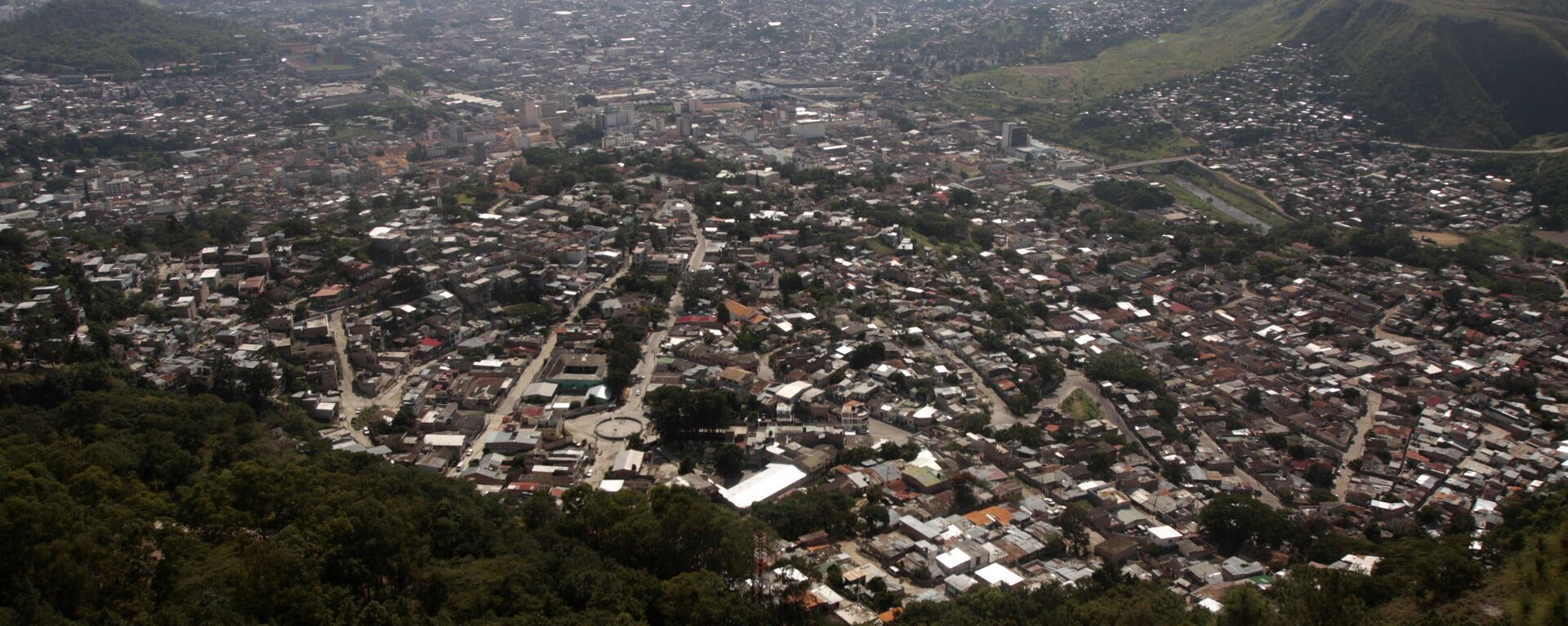 A general view of Tegucigalpa from the Picacho national park, Wednesday, Nov. 11, 2009. - Sputnik Mundo, 1920, 21.06.2021