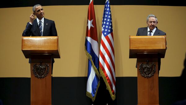 Presidente de EEUU Barack Obama y presidente de Cuba, Raúl Castro - Sputnik Mundo