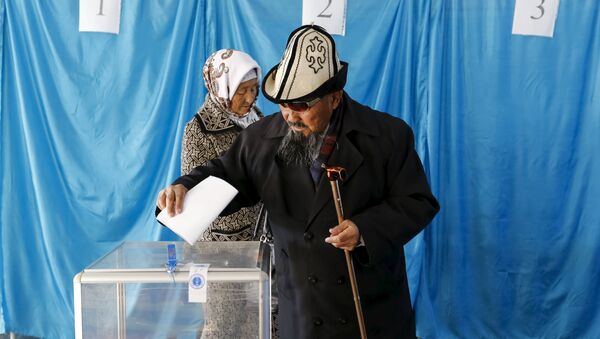 Las elecciones parlamentarias en Kazajistán - Sputnik Mundo