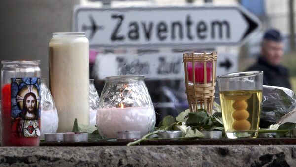 Homenaje a las víctimas de los atentados en Bruselas - Sputnik Mundo