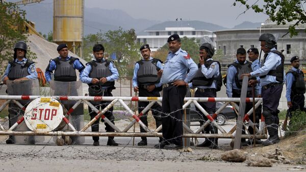 Los agentes de la policía en Islamabad - Sputnik Mundo