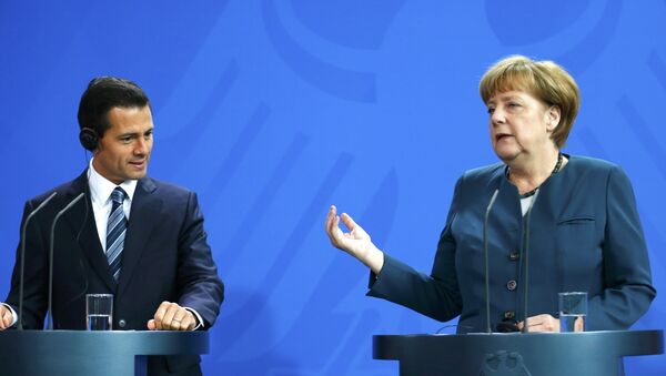 Presidente de México, Enrique Peña Nieto, y canciller de Alemania, Angela Merkel - Sputnik Mundo