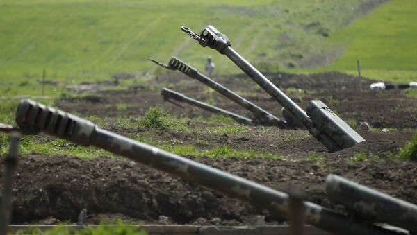 Artillería armenia en Nagorno Karabaj - Sputnik Mundo