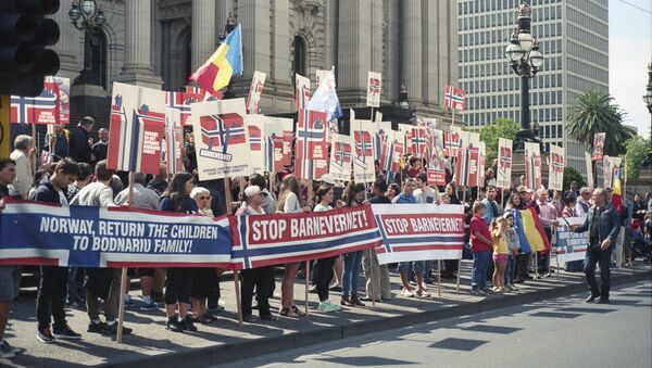 Protesta contra la Barnevernet (archivo) - Sputnik Mundo