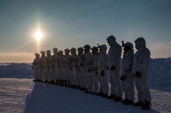 Las Fuerzas Especiales chechenas en el Polo Norte - Sputnik Mundo