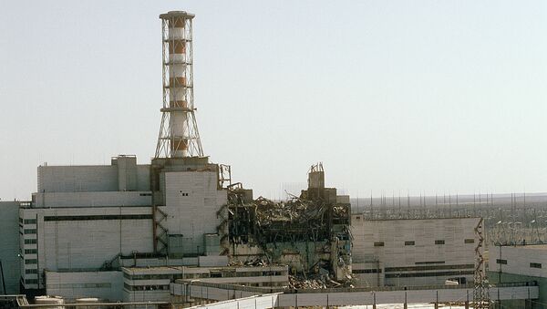 La central nuclear de Chernóbil destruida (Archivo) - Sputnik Mundo