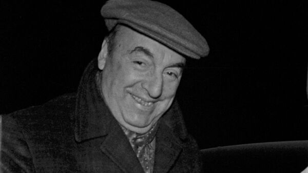Pablo Neruda, poeta chileno - Sputnik Mundo