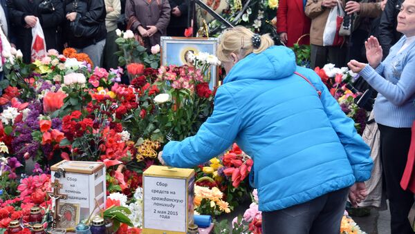 Homenaje a las víctimas del incendio en la Casa de los Sindicatos de Odesa (archivo) - Sputnik Mundo