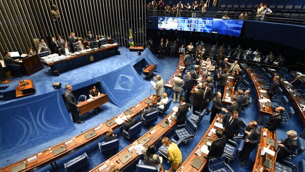Picture taken during he Senate's session to read the Lower House's decision to go ahead with the impeachment of Brazil's President Dilma Rousseff, in Brasilia on April 19, 2016. - Sputnik Mundo