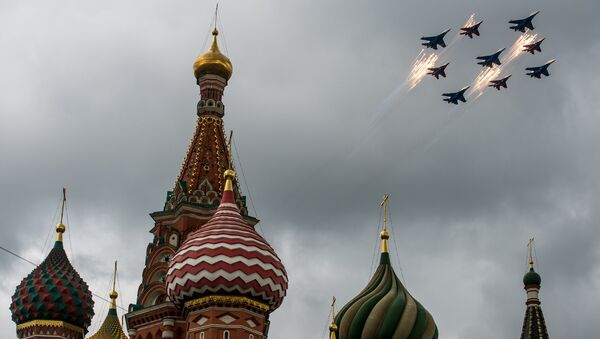 Primer ensayo en Moscú de las Fuerzas Aéreas para el Día de la Victoria - Sputnik Mundo